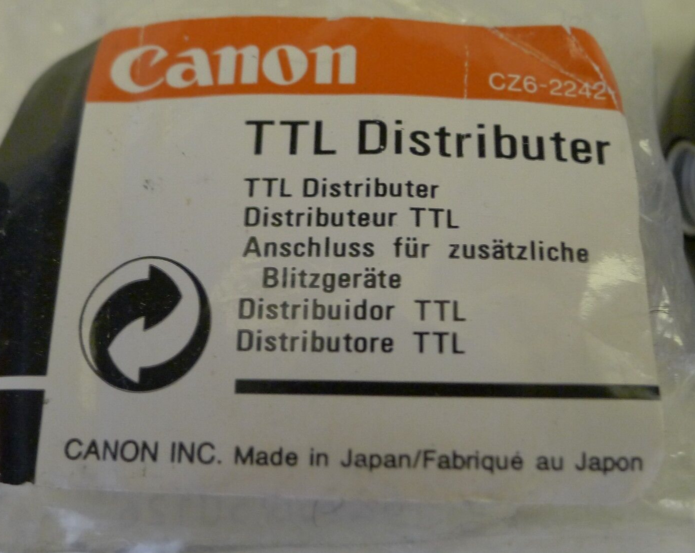 Canon TTL Distributer CZ6-2242 With Bag – Made in Japan – Never Used