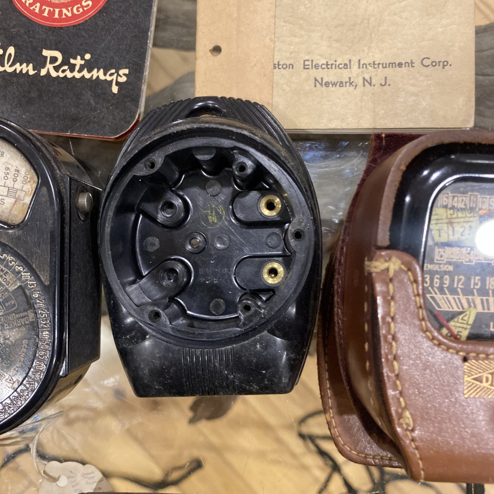 Large Lot Of Light Meters – Extra Case – Paperwork And More –