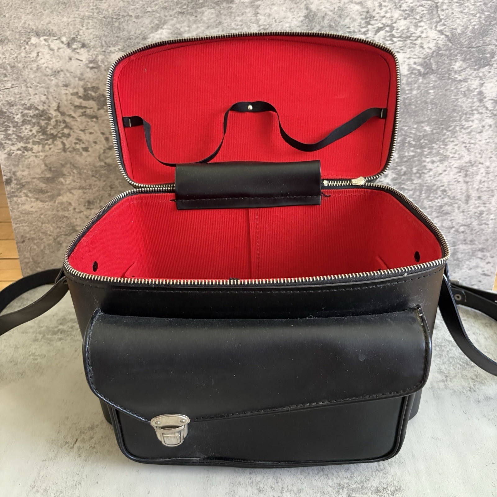 VERNON Rambler #1000V-Vintage Leather Camera Bag 11” Made In Japan EUC
