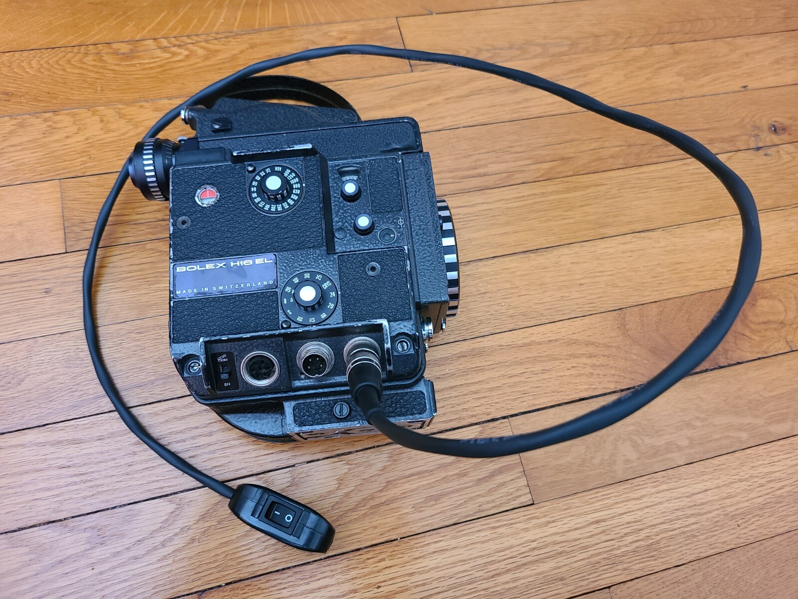 Bolex EL 5-pin Remote Control Cable w/ Switch, ~1m (3.3ft)