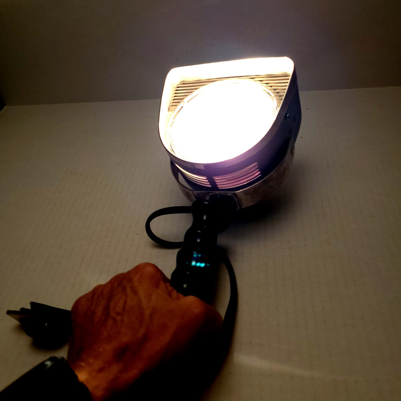 Lott A Lite Movie Lamp with DWA General Electric Sealed Beam LR19526 Tested