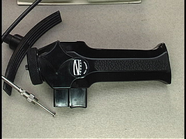 Zoomar Pistol Grip with Arm Support,Cable Release #Box 2 ……… Minty