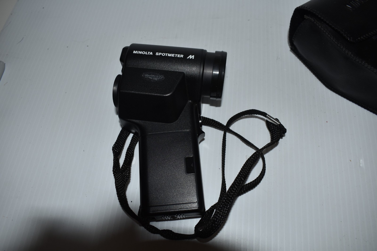 MINOLTA LIGHT SPOTMETER M W/ CASE – NEW? – CLEAN (JOV83)